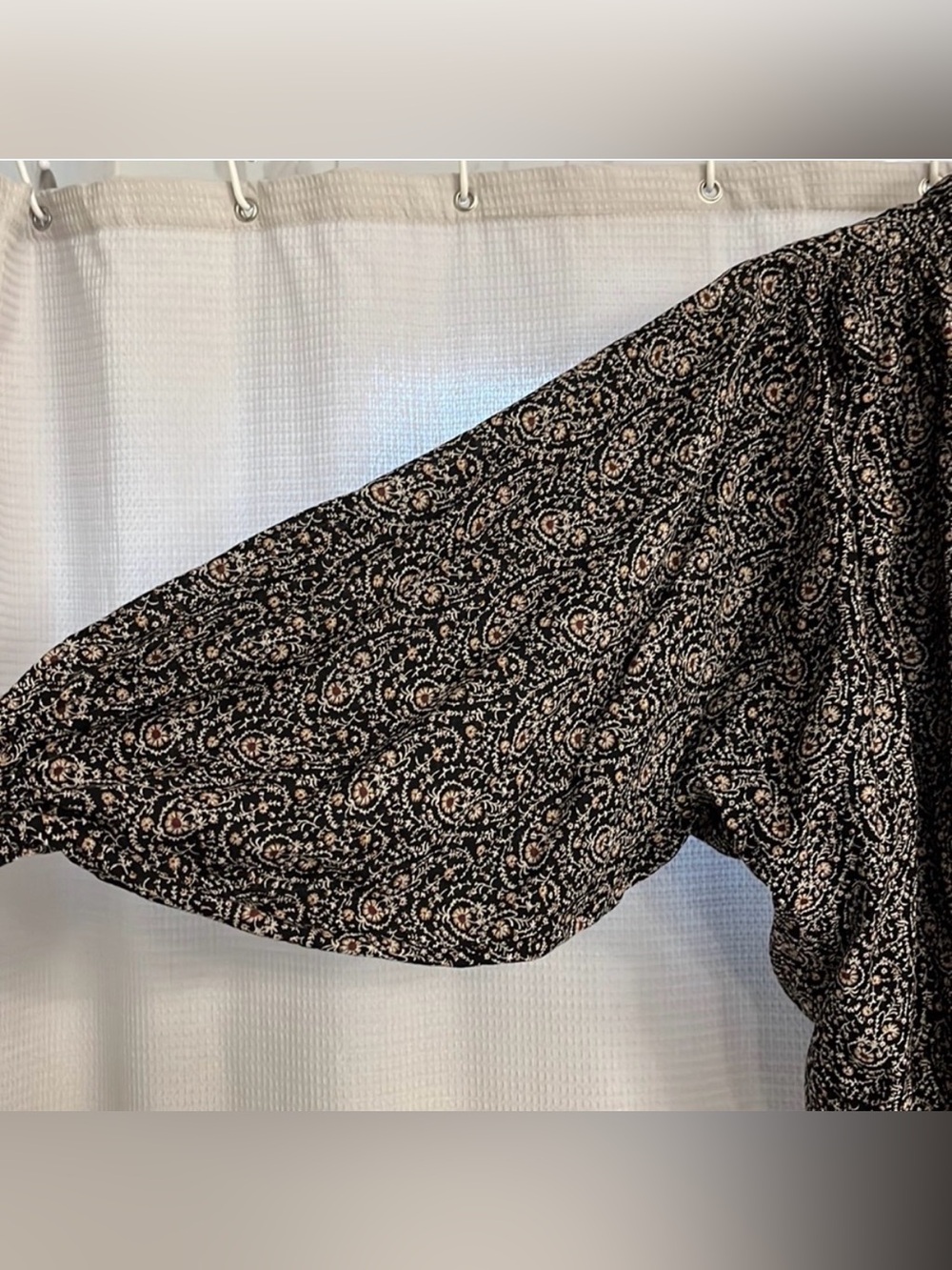 Dôen Rose Top in Botanical Prairie Paisley | Size Small - Picture 4 of 6